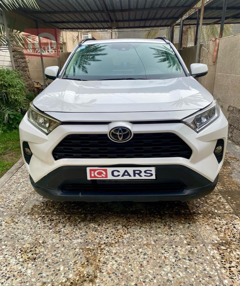 تويوتا راف 4